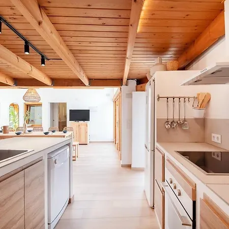 Estilo Mediterraneo Villa *