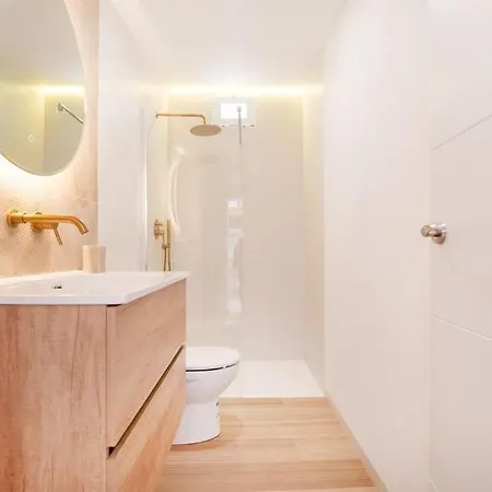 Villa Estilo Mediterráneo *